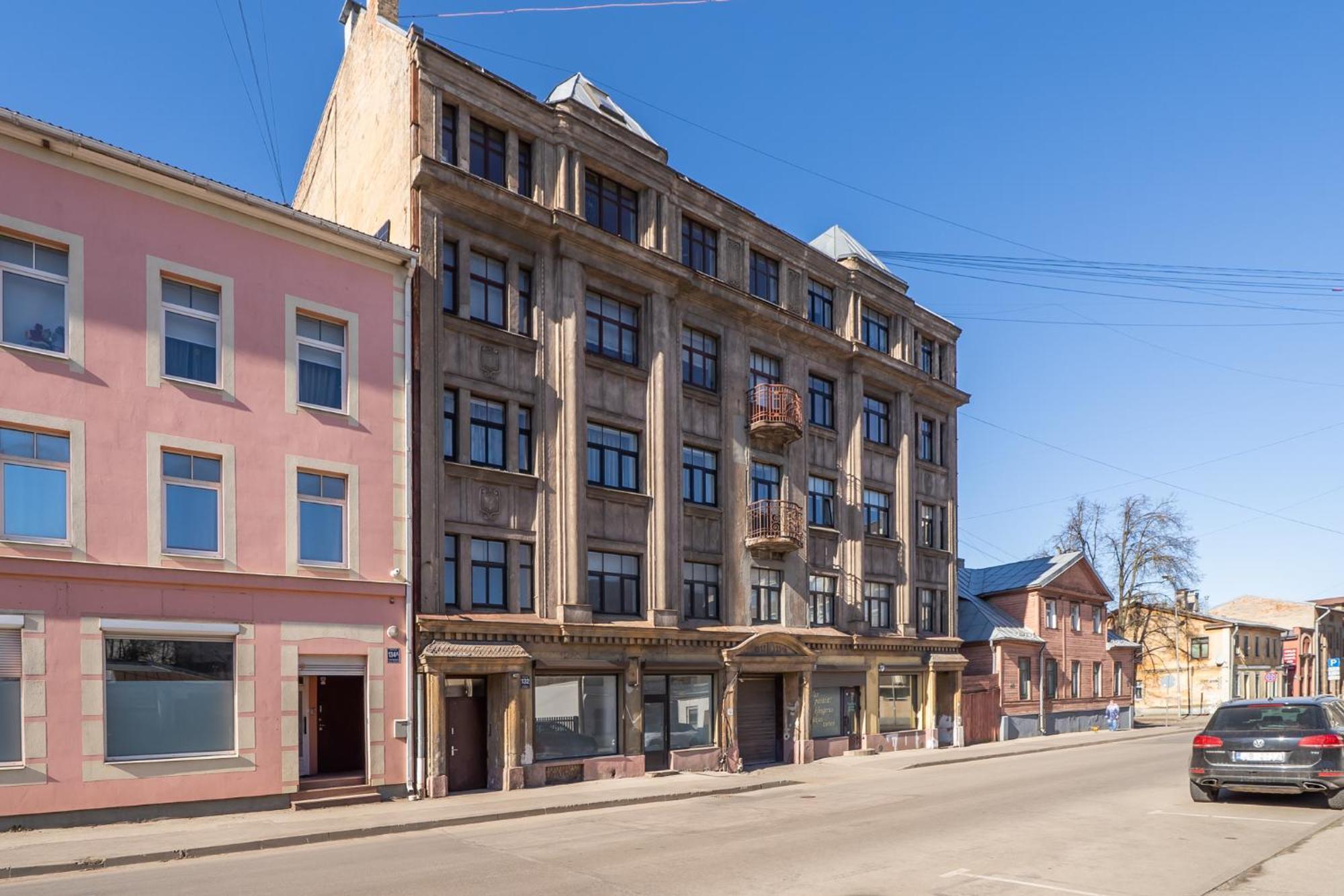 Large 3br With Balcony 5 Min To Old Town By Tram * Riga